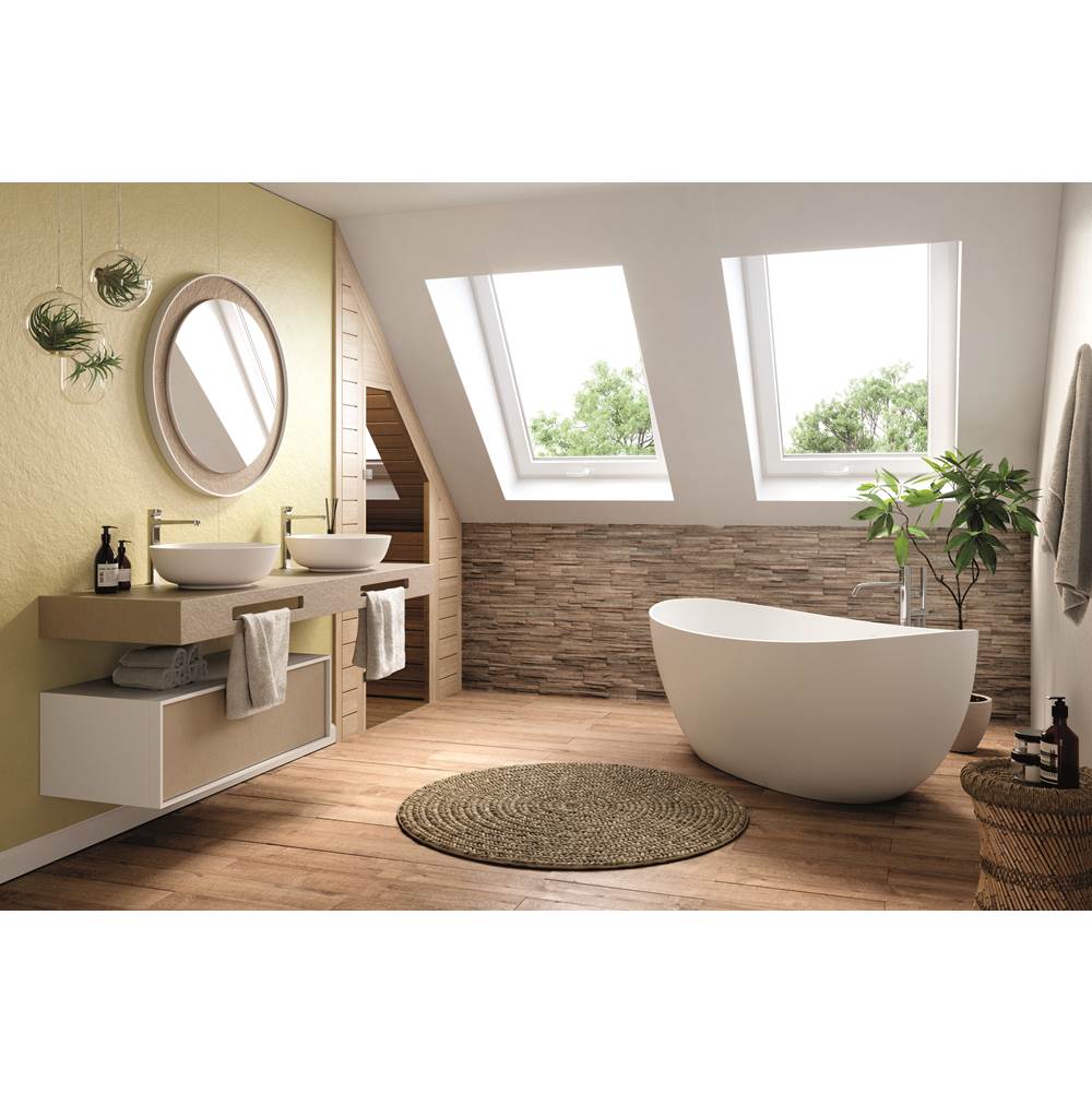 Acquabella Arosa Center Drain 62x31 Freestanding Bathtub in Gloss White, ASB6231GW, Retail: $10,000.00, FINAL PRICE: $1,499.99 + TAX